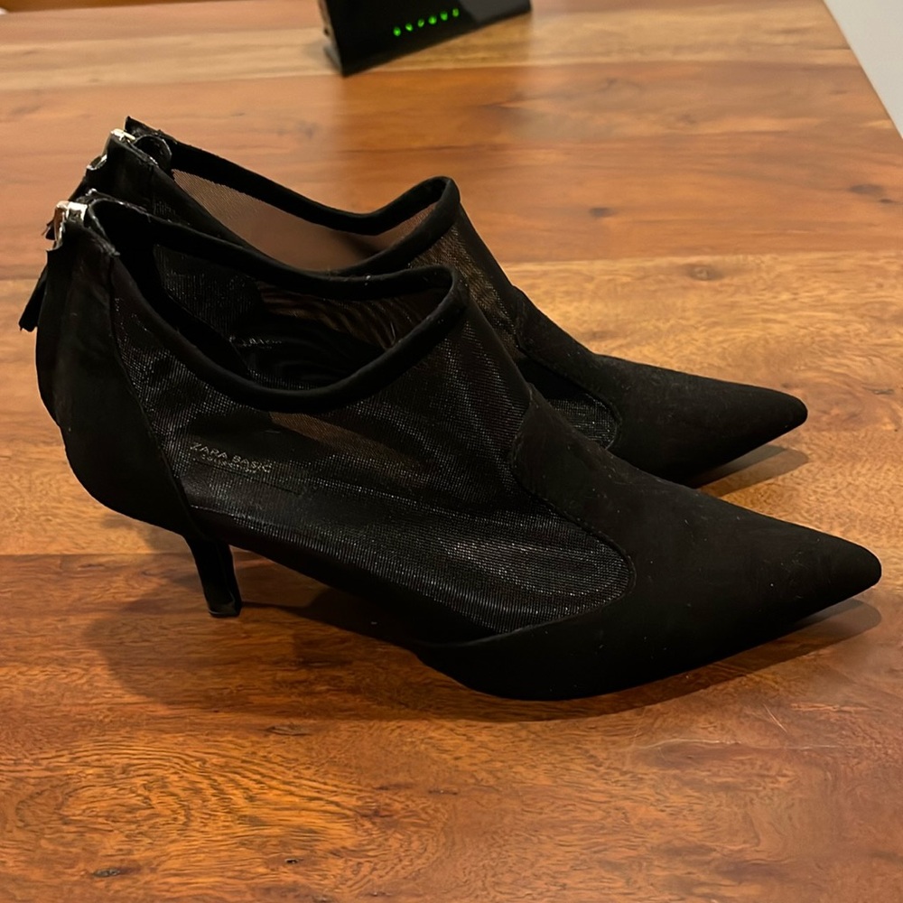 Zara Mesh Suede Back Zip Pumps, Size 39